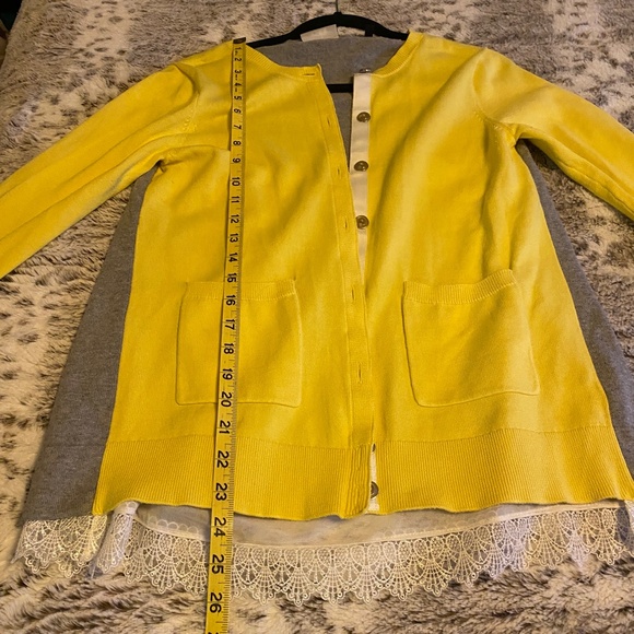 CAbi Style 3010 Belle Cardigan Size - Picture 16 of 16